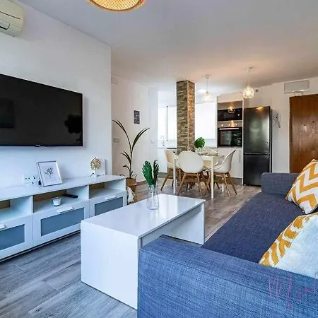Apartamento 1 En Estadio Sevilla 6 Plazas Y Metro *